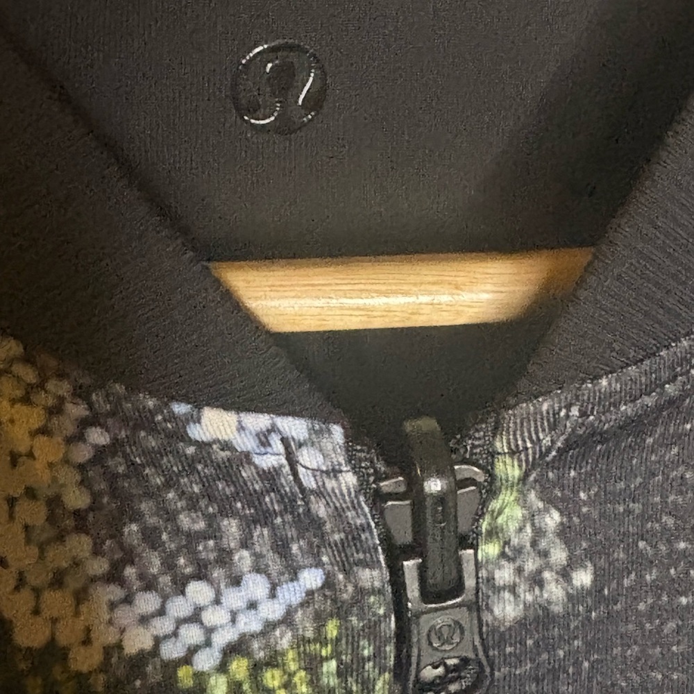 Lululemon Reversible Garden Party Bomber Jacket - Picture 5 of 7